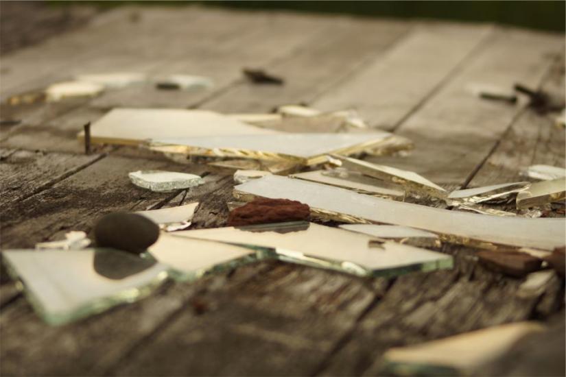 20151026_broken_glass